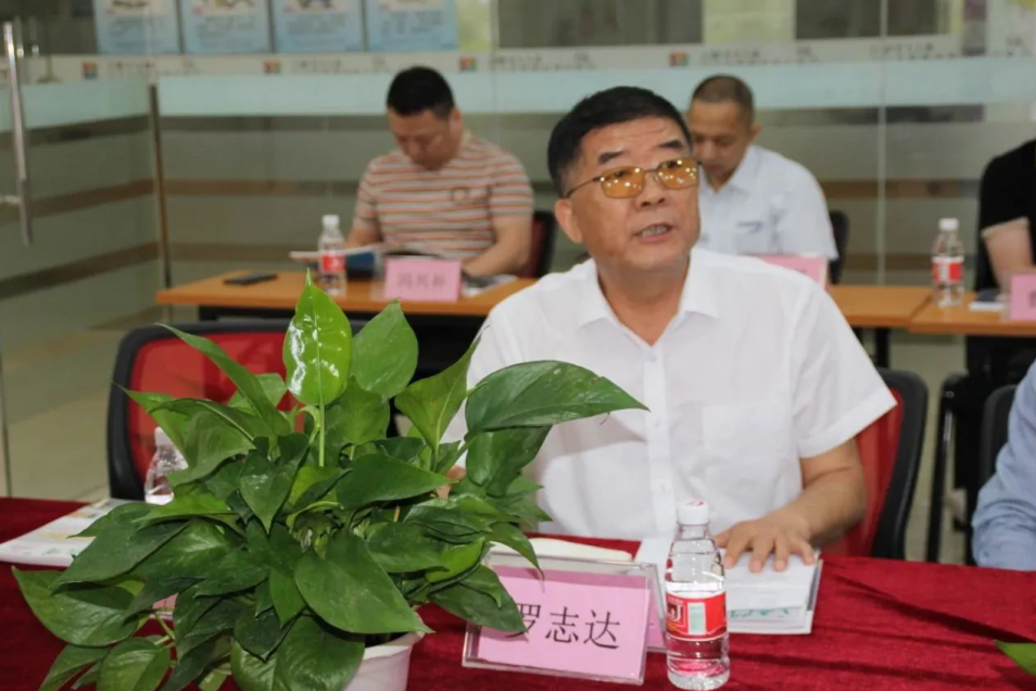 168489529158547.png 4勇于担当敏华当选为江门市照明电器行业协会副会长单位!.png